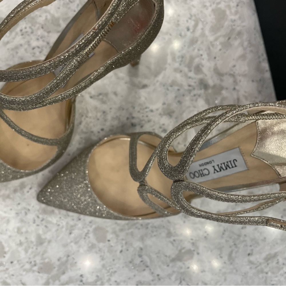 AUTHENTIC Jimmy Choo Platinum  Dusty Glitter accent pumps 37.5 - Picture 2 of 6